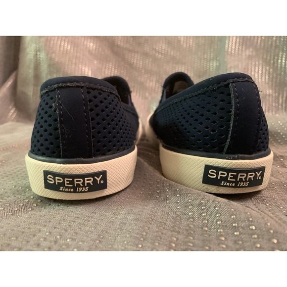 Sperry navy blue slip ons women’s size 6 - Picture 5 of 9
